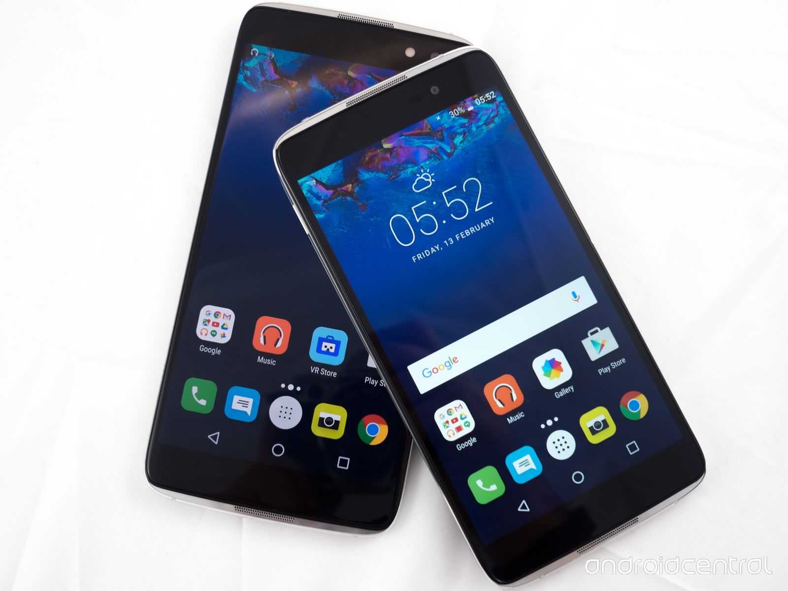 صور هاتف Alcatel Idol 4 رقم 4 