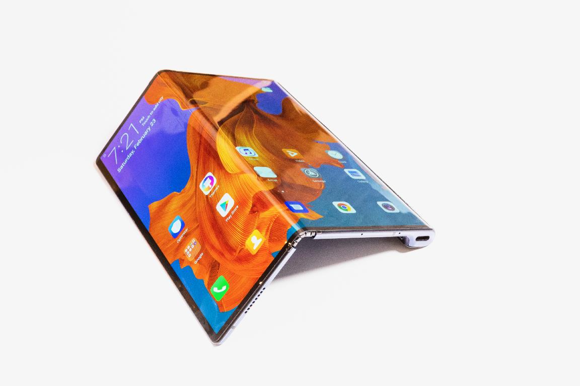 صور هاتف Huawei Mate Xs رقم 5 