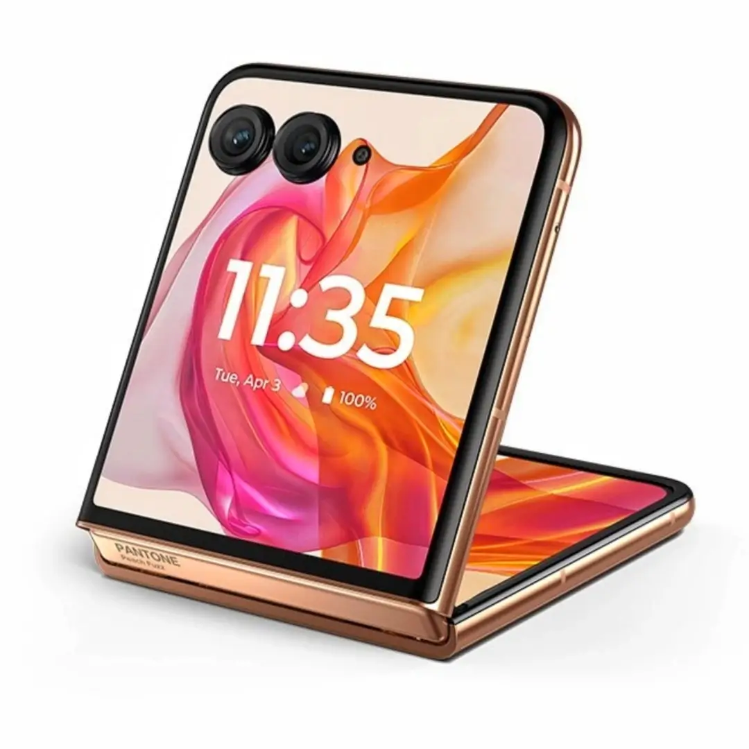 صور هاتف Motorola Razr Plus 2024 رقم 4 