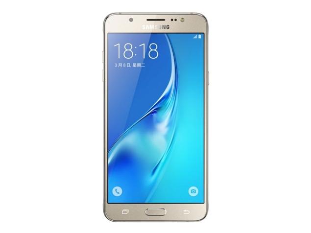 صور هاتف Samsung Galaxy J7 رقم 2 